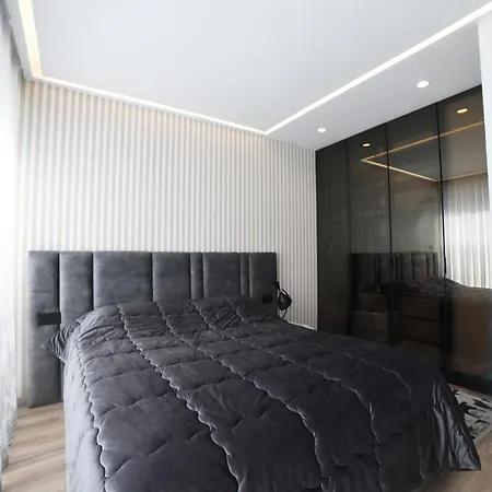 San Pietro Willa Durrës