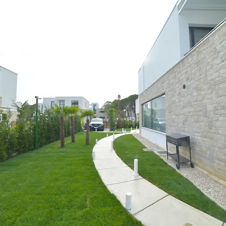 فيلة San Pietro *