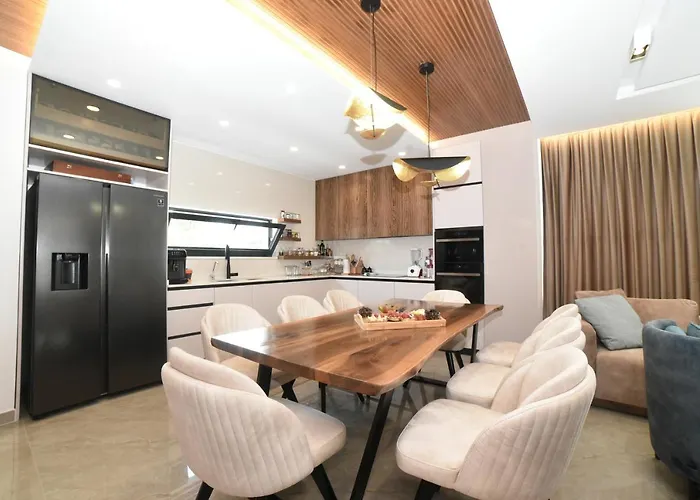 San Pietro * Durrës